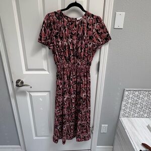 Evereve Pink and Black Midi Dress size Medium